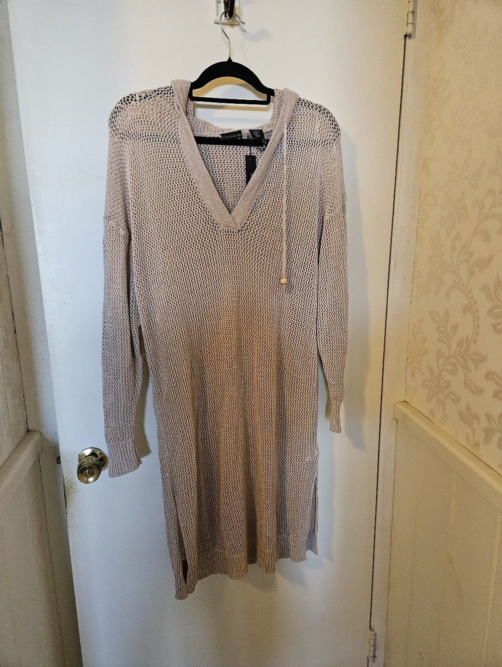 Tahari Light Beige Open-Weave Beach Coverup